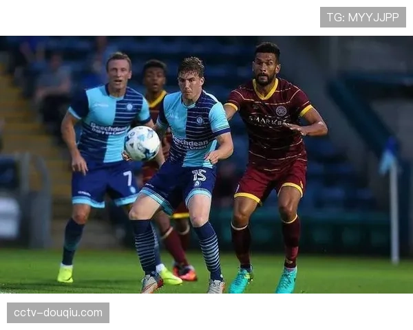 拜仁火力全开四球横扫布鲁日豪取十二连胜再现德甲霸主风采