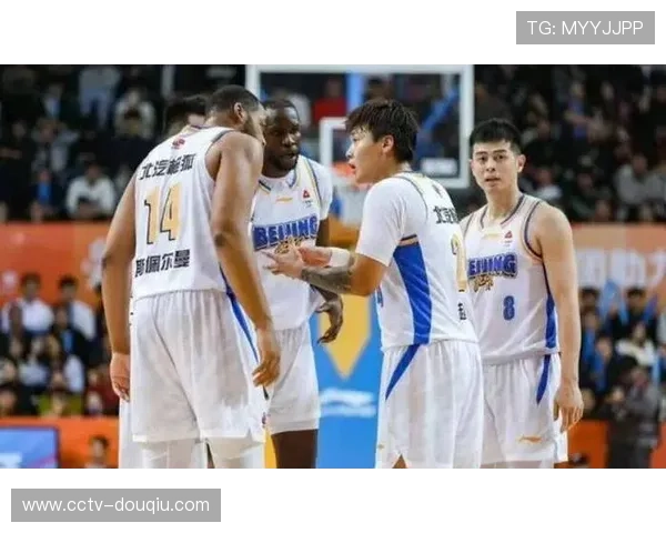 北京首钢防守体系崩盘，赵睿缺阵影响深远