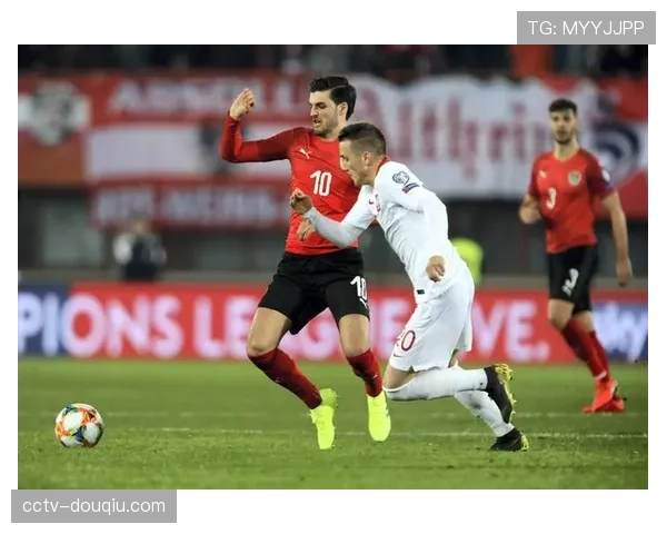 从快慢转换看中场球员节奏掌控艺术