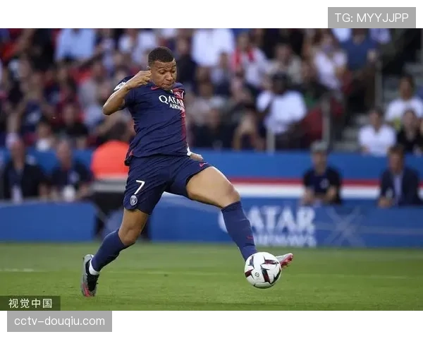 姆巴佩缺席合练,巴黎圣日耳曼对阵朗斯或重启三中卫体系